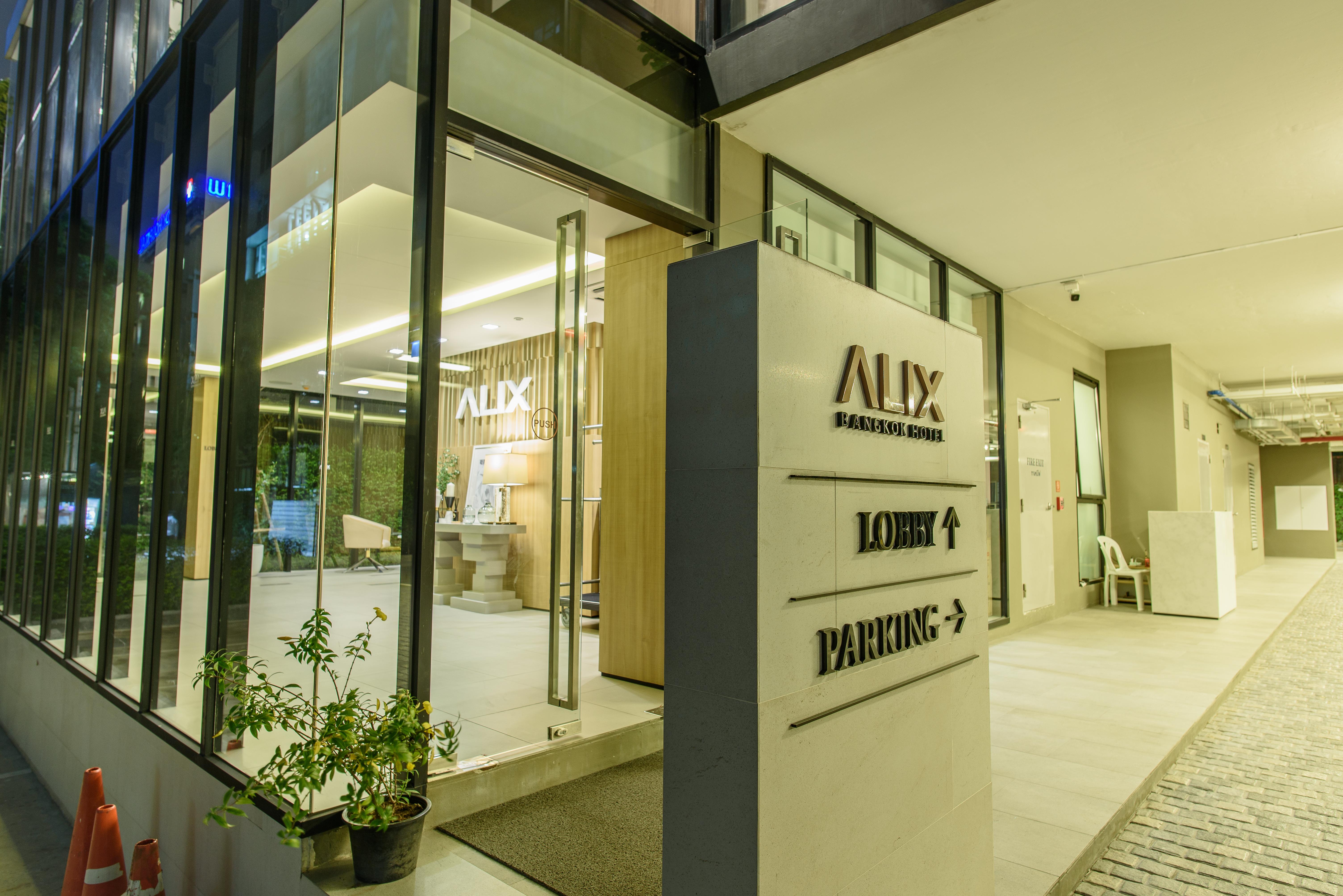 Alix Bangkok Hotel Bagian luar foto