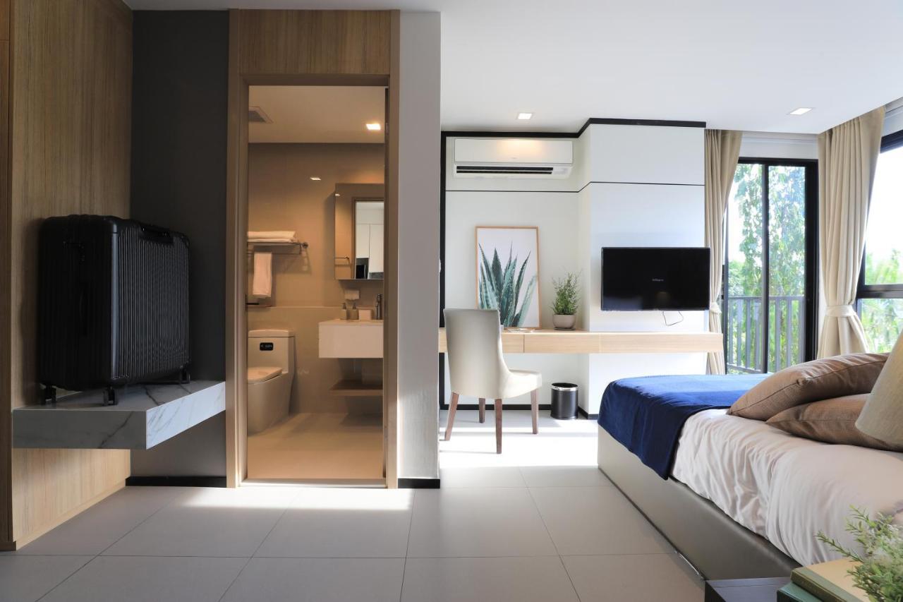 Alix Bangkok Hotel Bagian luar foto