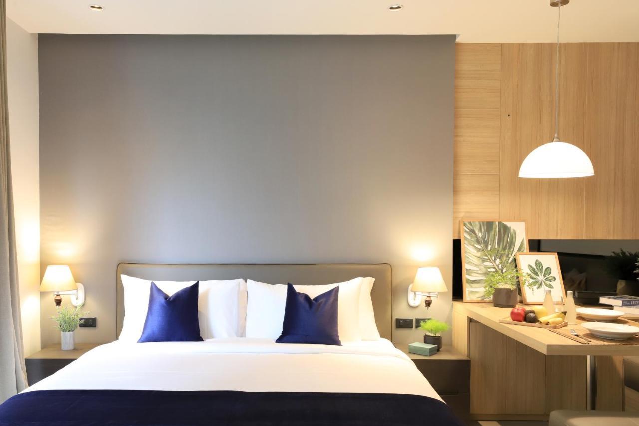 Alix Bangkok Hotel Bagian luar foto